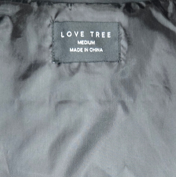 Love Tree Womens Sz Medium Black Quilted Vest Front Pockets-Full Zip - Picture 11 of 11
